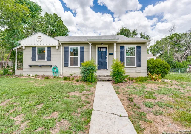 Photo 1 of Single family home for sale at 106 Field Crest Dr, San Antonio, TX 78209 | MLS# 1868243 | Listing updated on 2025-11-14