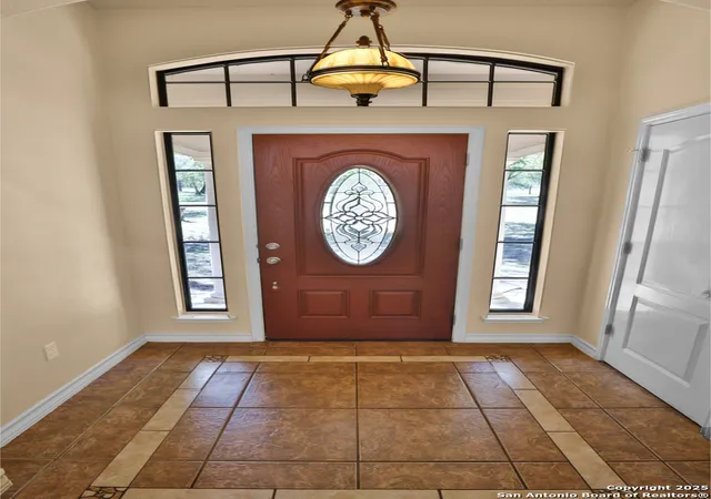 2nd image of 118 Willow Creek, Floresville, TX 78114 | MLS# 1868311