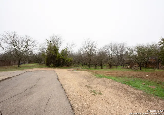 Land for sale at 11207 Amhurst, San Antonio, TX 78213 | MLS# 1868356