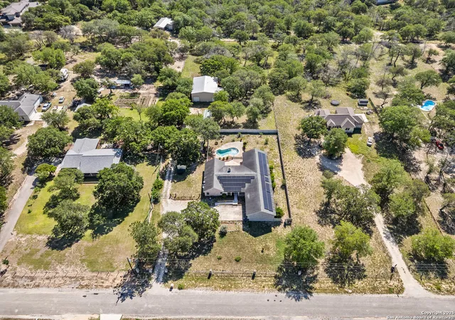 3rd image of 819 Evening Shade, Adkins, TX 78101 | MLS# 1868373