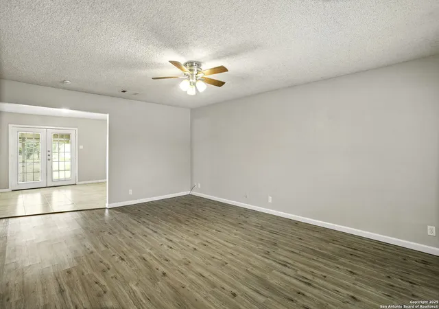 Photo 3 of Sale Pending at 801 High Meadow, Pleasanton, TX 78064 | MLS# 1868433 | Listing updated on 2025-09-03