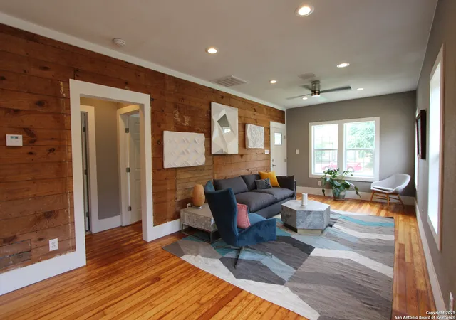 Photo 3 of Single family home for sale at 1427 Burnet Street, San Antonio, TX 78202 | MLS# 1868436 | Listing updated on 2025-10-27