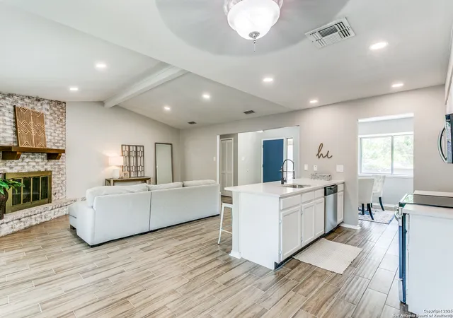 4th image of 13603 Cobble Way, San Antonio, TX 78231 | MLS# 1868829