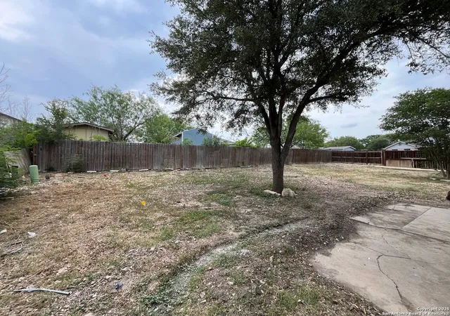 19th image of 8901 Bowline, San Antonio, TX 78242 | MLS# 1868836
