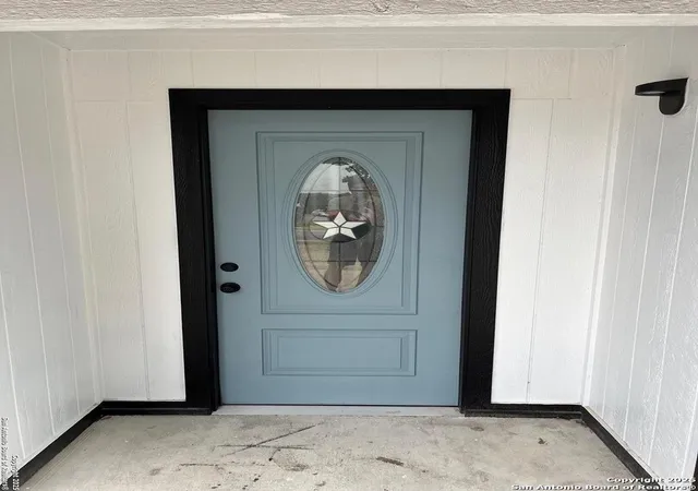 2nd image of 8901 Bowline, San Antonio, TX 78242 | MLS# 1868836