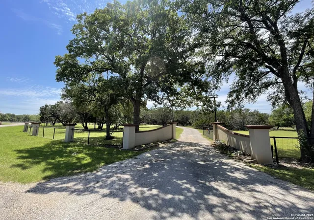 Photo 3 of Single family home for sale at 450 Georg Oaks, Bulverde, TX 78163 | MLS# 1868838 | Listing updated on 2026-08-09