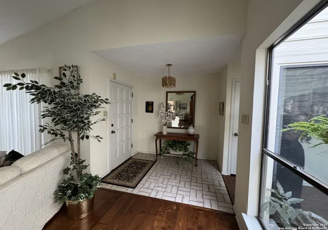Photo 4 of Sale Pending at 1839 Shoal Run, San Antonio, TX 78232 | MLS# 1868854 | Listing updated on 2025-08-26