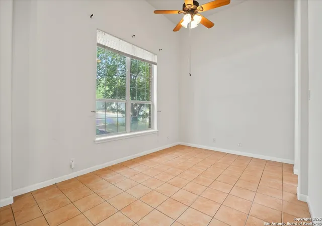 Photo 4 of Sale Pending at 2530 Lakehills, San Antonio, TX 78251 | MLS# 1868872 | Listing updated on 2025-09-08