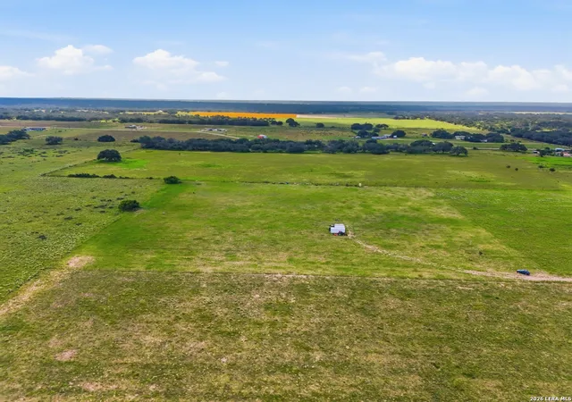 15th image of Tbd Cr 777, Devine, TX 78016 | MLS# 1868995