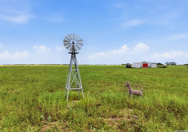 4th image of Tbd Cr 777, Devine, TX 78016 | MLS# 1868995