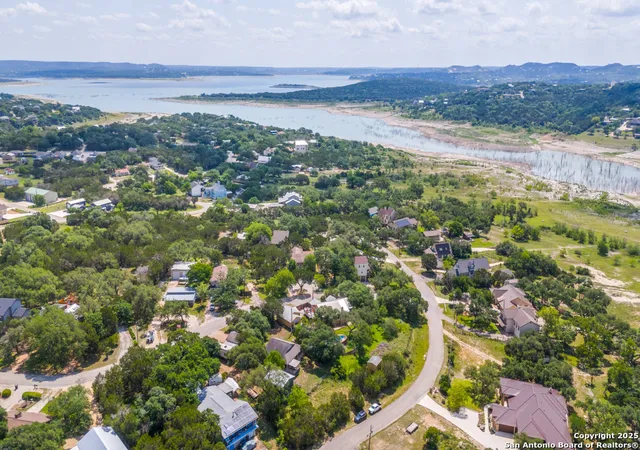Photo 1 of Single family home for sale at 1556 Canyon Lake Dr, Canyon Lake, TX 78133 | MLS# 1869003 | Listing updated on 2025-10-12