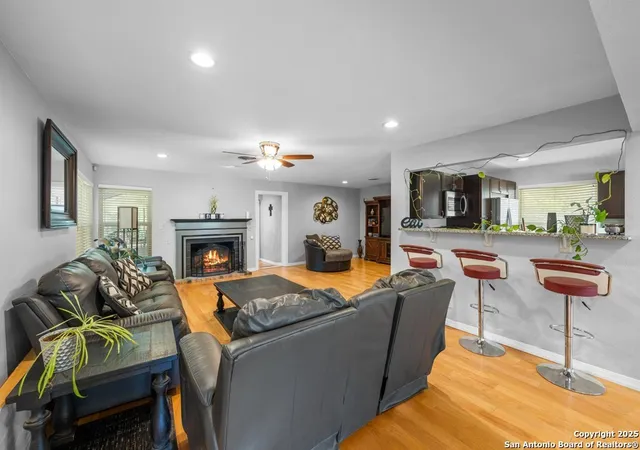 Photo 3 of Single family home for sale at 711 Cardinal Dr, Kerrville, TX 78028 | MLS# 1869039 | Listing updated on 2026-01-03