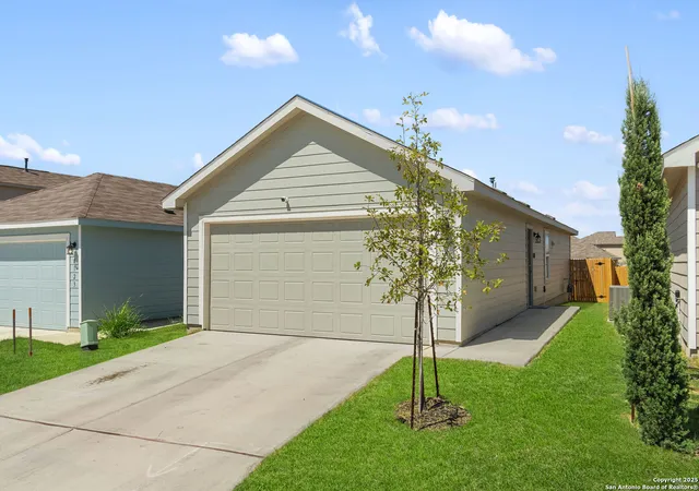 Photo 1 of Single family home for sale at 8119 Nube Medina, San Antonio, TX 78252 | MLS# 1869043 | Listing updated on 2025-11-21