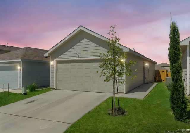 Photo 2 of Single family home for sale at 8119 Nube Medina, San Antonio, TX 78252 | MLS# 1869043 | Listing updated on 2025-11-21
