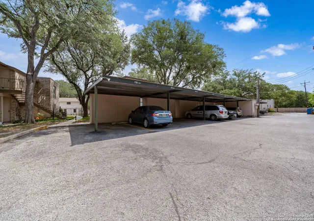 2nd image of 9419 Powhatan, San Antonio, TX 78230