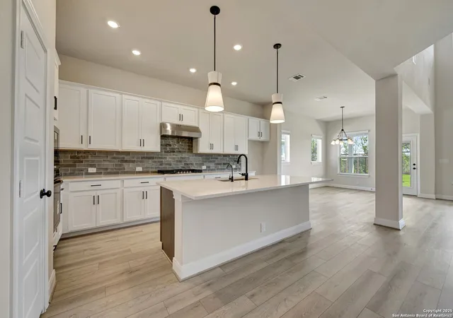 Photo 4 of Sale Pending at 8128 Wellstone, Schertz, TX 78154 | MLS# 1869127 | Listing updated on 2025-12-01