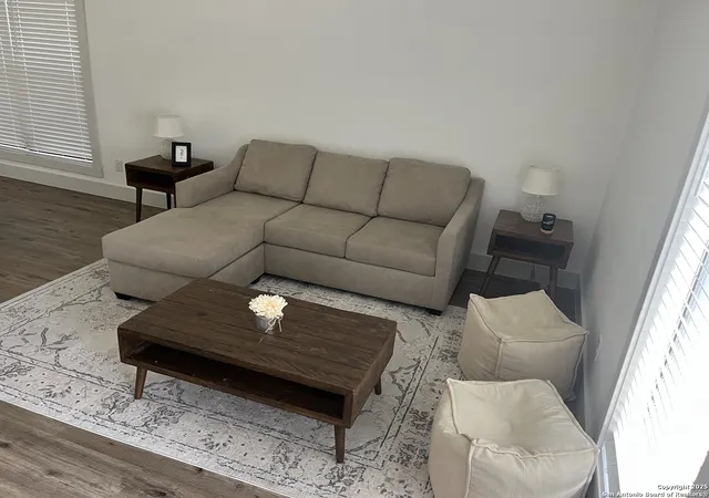 Photo 4 of Single family home for sale at 321 Porter St, San Antonio, TX 78210 | MLS# 1869161 | Listing updated on 2025-09-18