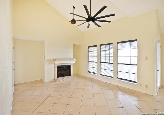Photo 2 of Condo for sale at 6100 Woodlake Pkwy #706, San Antonio, TX 78244 | MLS# 1869418 | Listing updated on 2026-01-29
