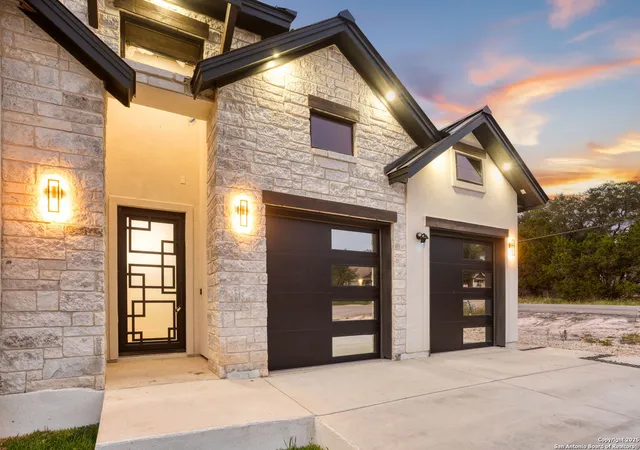 3rd image of 1475 Echo Meadow, Spring Branch, TX 78070 | MLS# 1869434