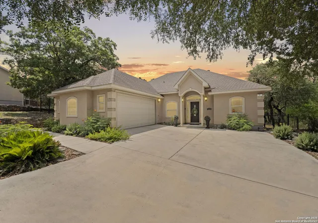 Photo 1 of Single family home for sale at 721 Gallagher, Canyon Lake, TX 78133 | MLS# 1869541 | Listing updated on 2025-10-28
