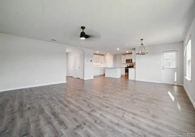Photo 4 of Sale Pending at 21902 Backspin, San Antonio, TX 78261 | MLS# 1869570 | Listing updated on 2025-09-17