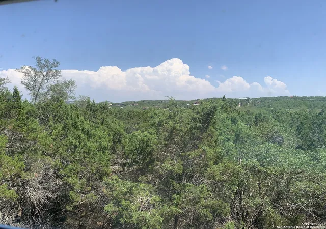 5th image of 1076 Eastview, Canyon Lake, TX 78133 | MLS# 1869607