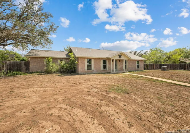 Photo 2 of Sale Pending at 1312 Acorn, Hondo, TX 78861 | MLS# 1869628 | Listing updated on 2026-01-07