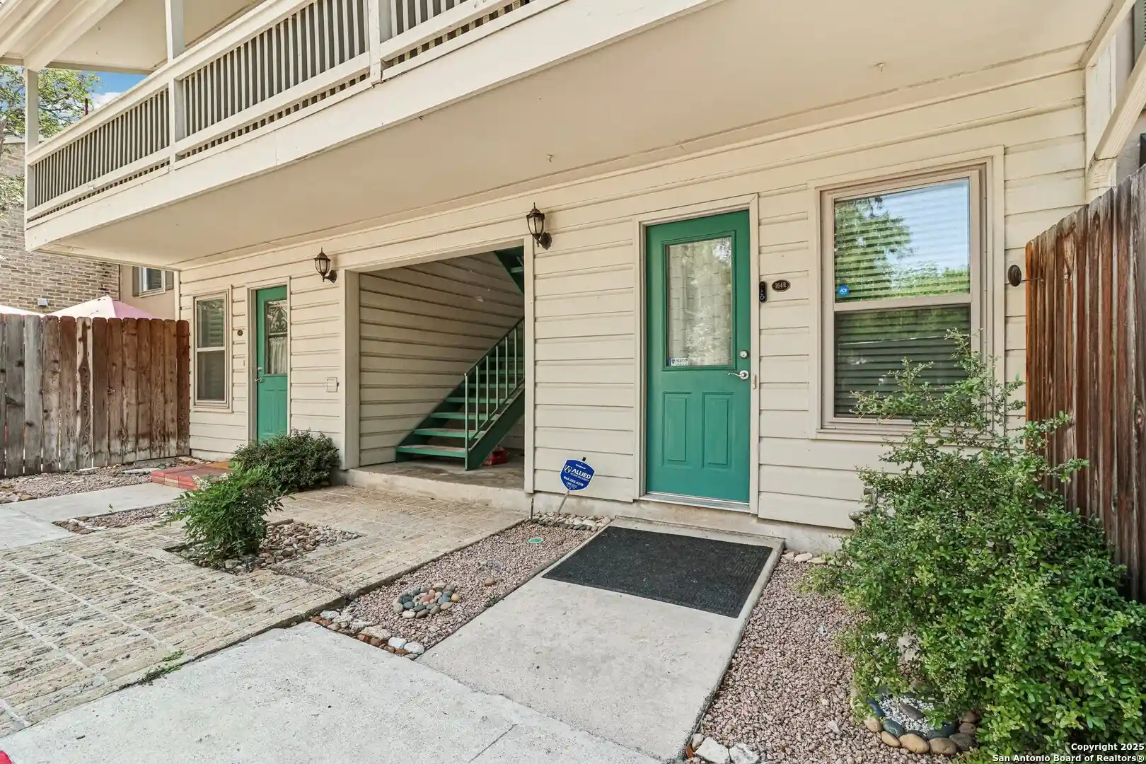 Listing Photo 2 - Condo for sale in 2300 Nacogdoches Rd located at 2300 Nacogdoches Rd, San Antonio, TX 78209 - Unit #164 R