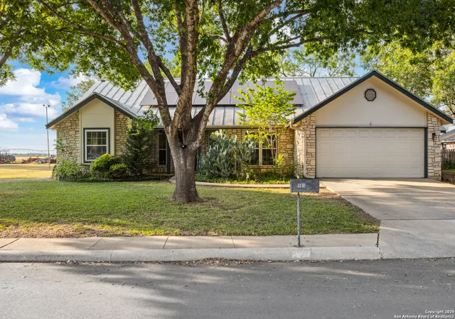 Photo 1 of Single family home for sale at 101 Country Lane, Castroville, TX 78009 | MLS# 1870096 | Listing updated on 2025-10-29