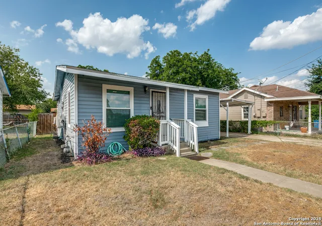 Photo 3 of Sale Pending at 815 Flanders, San Antonio, TX 78211 | MLS# 1870137 | Listing updated on 2025-10-30