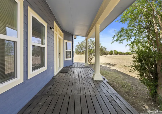 Photo 3 of Single family home for sale at 377 County Road 444, Hondo, TX 78861 | MLS# 1870277 | Listing updated on 2025-10-18