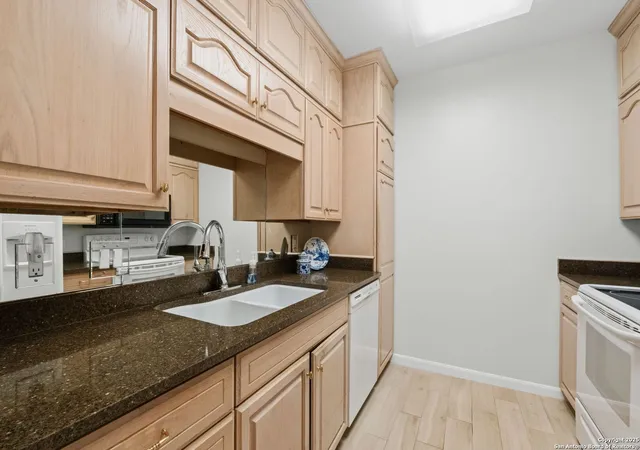 Homes for sale in San Antonio, TX | 1 Towers Park Ln #1108, San Antonio, TX 78209 | MLS# 1870322