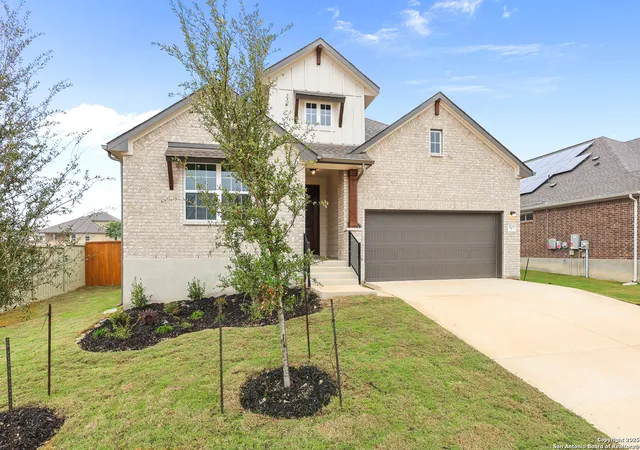 Photo 3 of Sale Pending at 505 Foxtail Cyn, Cibolo, TX 78108 | MLS# 1870348 | Listing updated on 2026-05-11