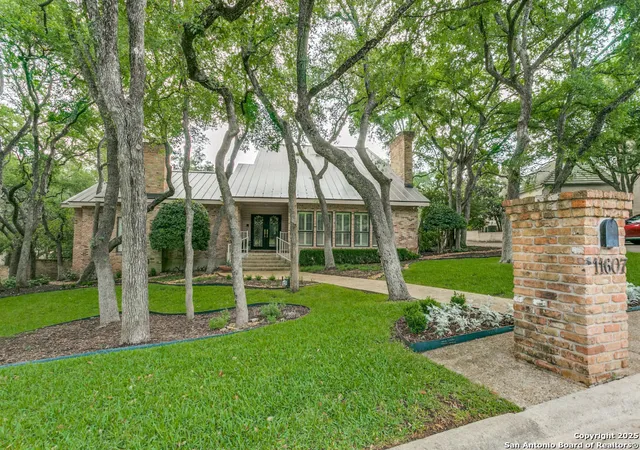 Photo 1 of Mansion for sale at 11607 Elm Ridge, San Antonio, TX 78230 | MLS# 1870364 | Listing updated on 2025-10-28