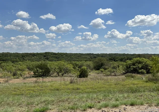 Photo 4 of House for sale at 000 Fm 573, Mullin, TX 76864 | MLS# 1870389 | Listing updated on 2025-11-11