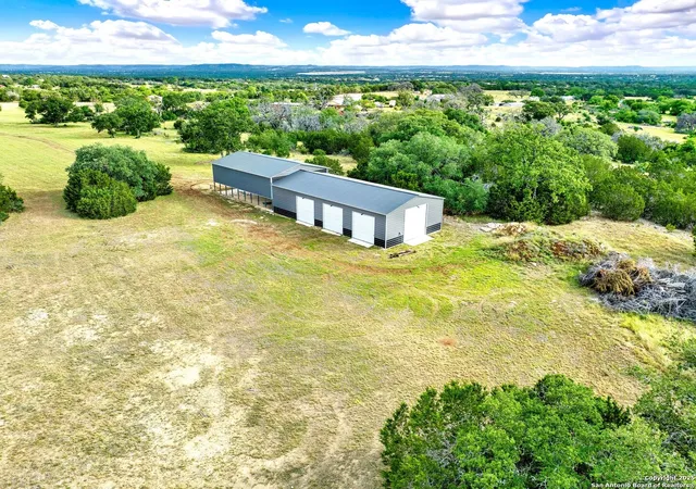 3rd image of 461 Royal Ridge, Bandera, TX 78003 | MLS# 1870477