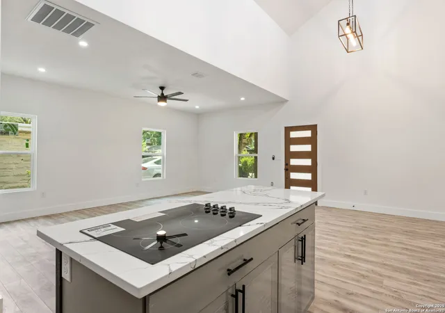 Photo 3 of Sale Pending at 259 Future, San Antonio, TX 78213 | MLS# 1870481 | Listing updated on 2025-12-08