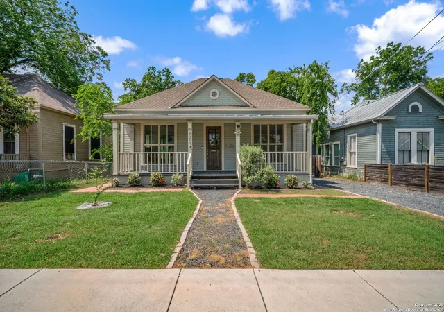 1st image of 925 Burnet, San Antonio, TX 78202 | MLS# 1870624