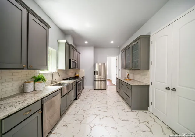 5th image of 925 Burnet, San Antonio, TX 78202 | MLS# 1870624
