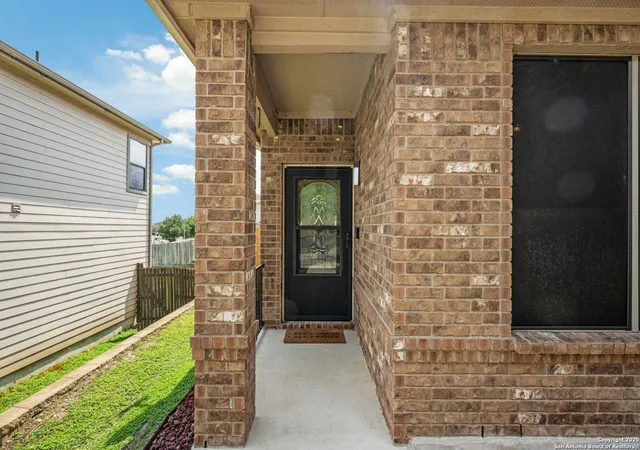 Photo 3 of Sale Pending at 5752 Ping Way, Schertz, TX 78108 | MLS# 1870781 | Listing updated on 2026-02-03