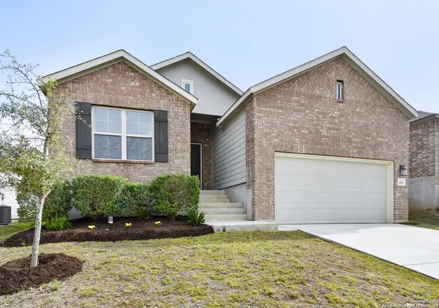 Photo 2 of Sale Pending at 5907 Akin, San Antonio, TX 78261 | MLS# 1870824 | Listing updated on 2025-06-24