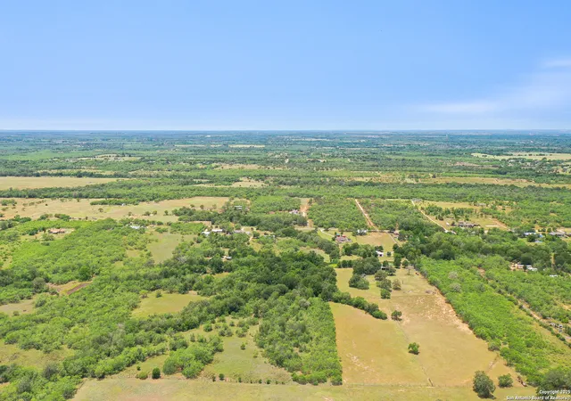 11th image of 699 Mcknight, Seguin, TX 78155 | MLS# 1870844