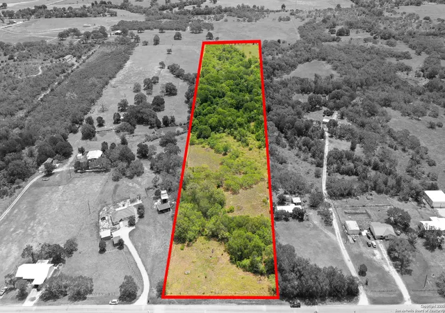 3rd image of 699 Mcknight, Seguin, TX 78155 | MLS# 1870844