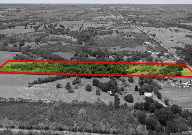 2nd image of 699 Mcknight, Seguin, TX 78155 | MLS# 1870844