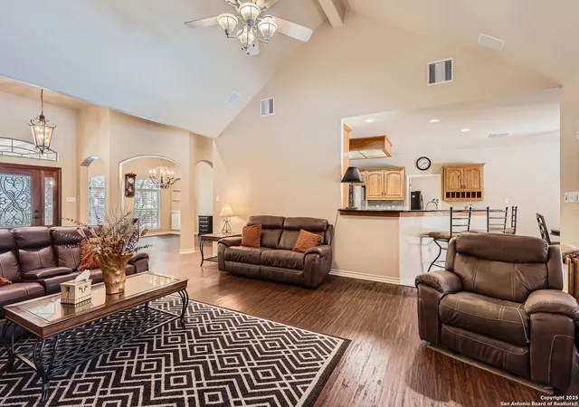 Photo 3 of Sale Pending at 5718 Elam Way, San Antonio, TX 78261 | MLS# 1870893 | Listing updated on 2025-12-11