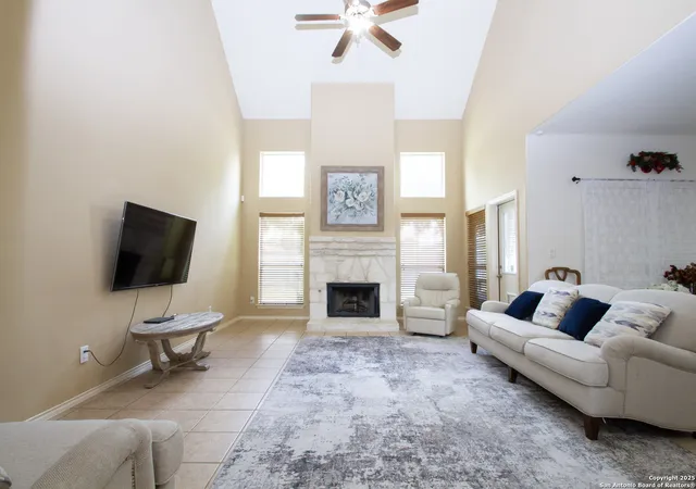 Photo 3 of Single family home for sale at 8219 Wayside Crk, San Antonio, TX 78255 | MLS# 1870897 | Listing updated on 2025-11-25