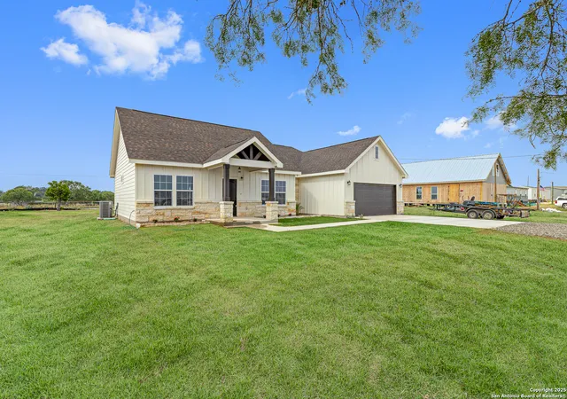 Photo 2 of Single family home for sale at 13016 Pueblo Nuevo, Atascosa, TX 78002 | MLS# 1870900 | Listing updated on 2025-11-03