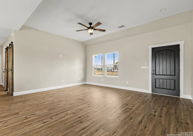 Photo 4 of Single family home for sale at 13016 Pueblo Nuevo, Atascosa, TX 78002 | MLS# 1870900 | Listing updated on 2025-11-03