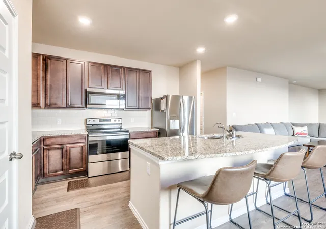 5th image of 340 Saddle Leaf, Cibolo, TX 78108 | MLS# 1870945