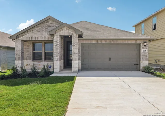 Photo 1 of Sale Pending at 204 Dakota Ridge, Cibolo, TX 78108 | MLS# 1871021 | Listing updated on 2025-12-09